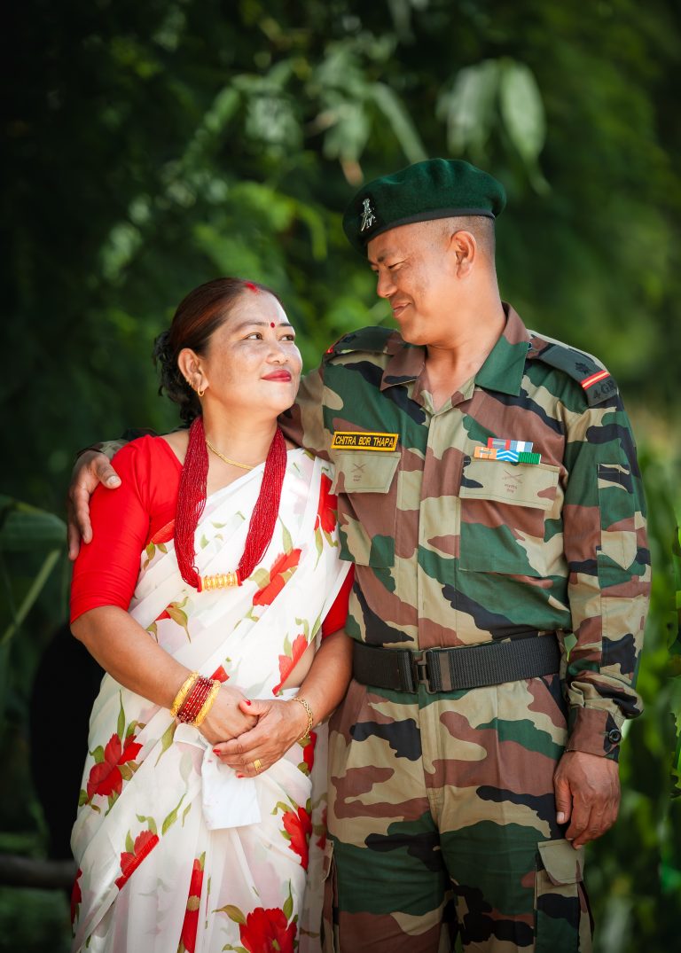 couple-photoshoot mirmi syangja. | classic image